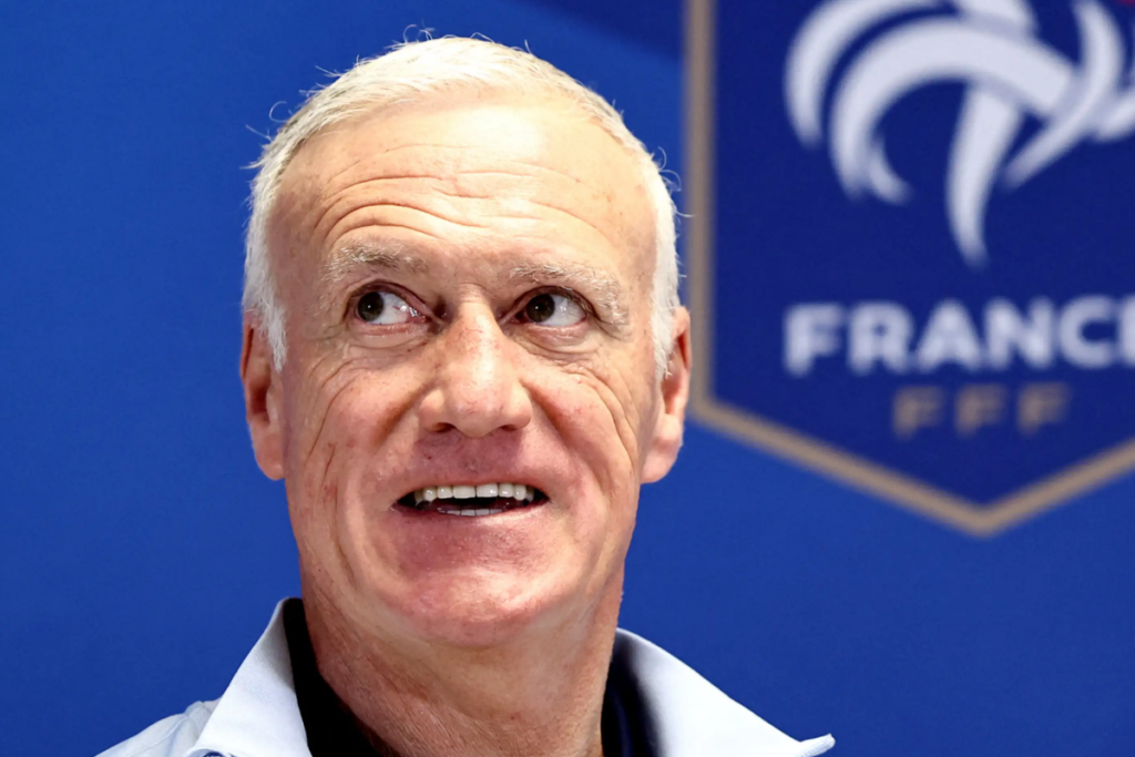 Primer plano de Didier Deschamps, técnico de Francia