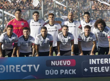 Formación titular de Colo-Colo en el Superclásico 195 que perdió 1-0 ante Universidad de Chile en el Estadio Monumental.