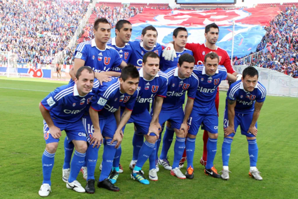 Plantel de la Universidad de Chile campeón de la Copa Sudamericana.