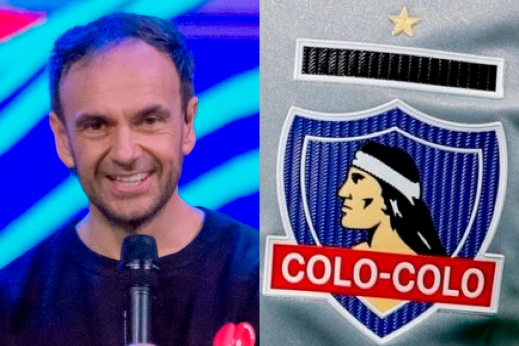 Primer plano al rostro sonriente del periodista Rodrigo Sepúlveda mientras sostiene un micrófono, mientras que a mano derecha se observa el escudo de Colo-Colo.