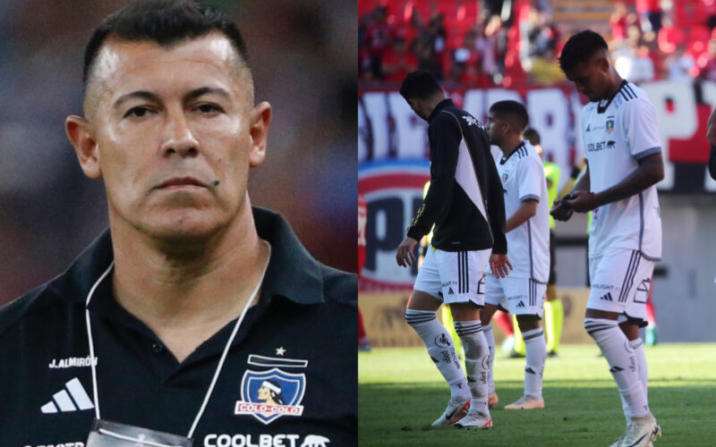 Primer plano de Jorge Almirón. Jugadores de Colo-Colo cabizbajos.