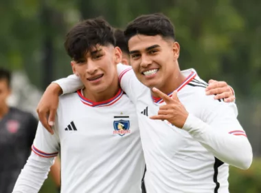 Matías Pinto celebrando su gol con Colo-Colo proyección