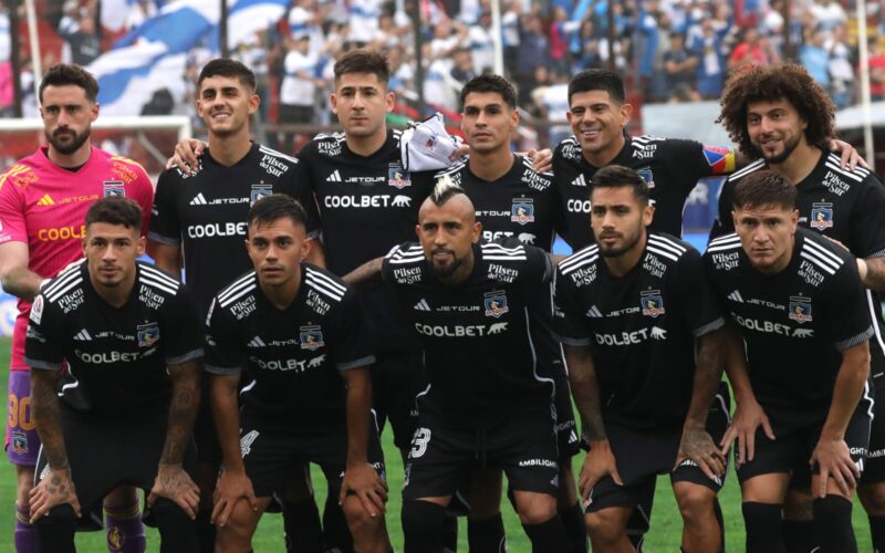 Primer plano al plantel de Colo-Colo que jugó contra Universidad Católica