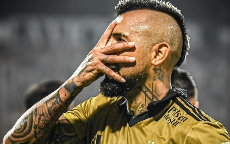 Cumpleaños 37 de Arturo Vidal, Créditos de la foto Instagram @kingarturo23oficial