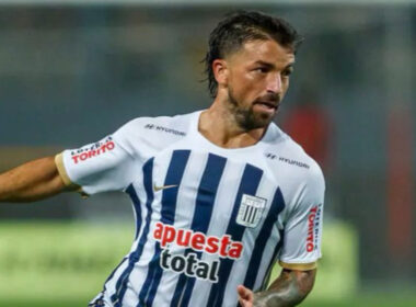 Primer plano al jugador de Alianza Lima, Gabriel Costa