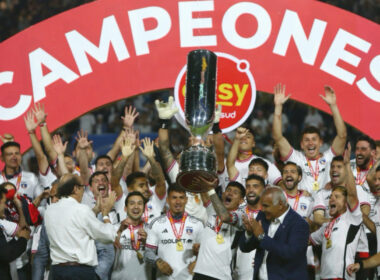 Colo-Colo coronandose campeón de la Copa Chile