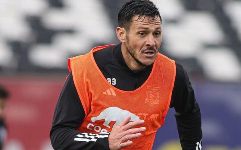 Primer plano de Ramiro González entrenando en Colo-Colo.