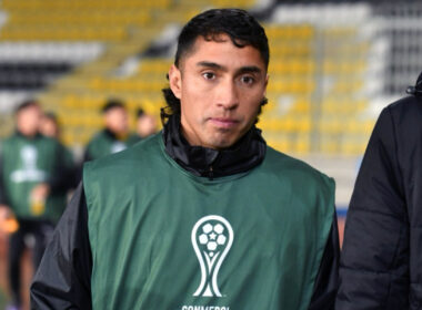 El jugador Luciano Cabral en el partido de Coquimbo Unido por Copa Sudamericana