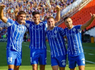 Godoy Cruz celebrando un gol