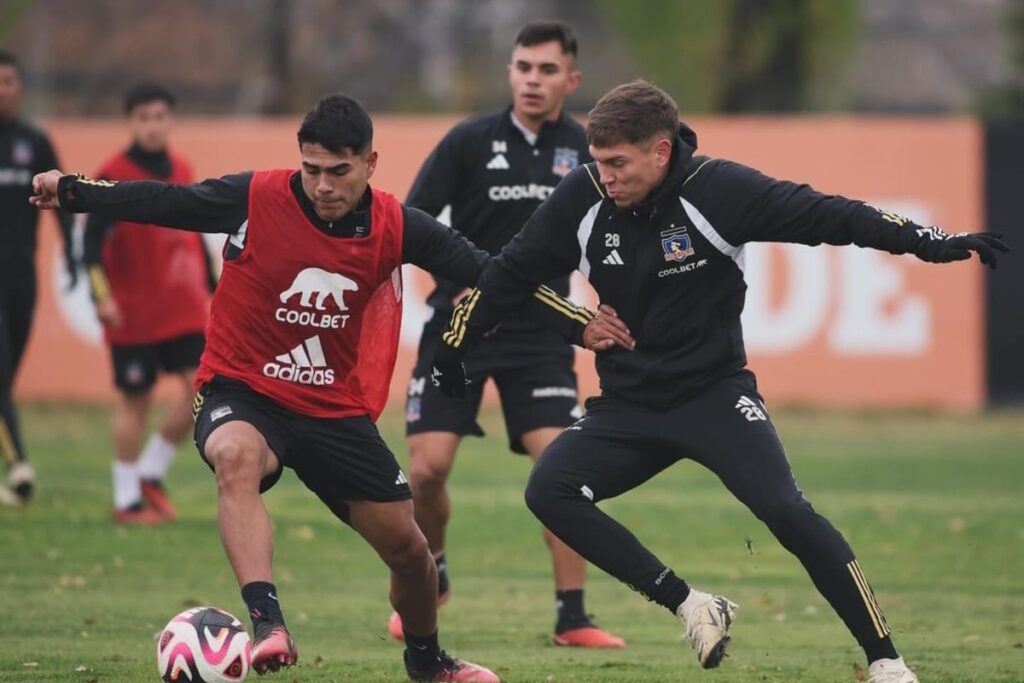 Entrenamiento de Colo-Colo en el Estadio Monumental.