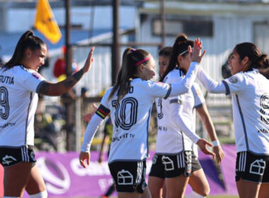 Jugadoras de Colo-Colo al primer tiempo del partido frente a Universidad de Concepción