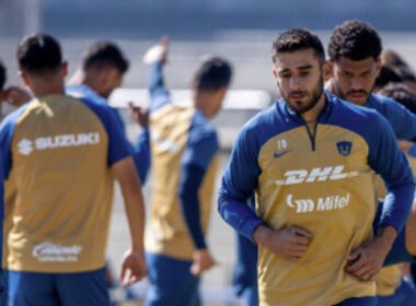El jugador Eduardo Salvio entrenando en Pumas