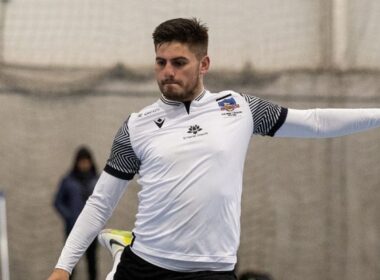 Francisco Soto con la camiseta de Colo-Colo futsal