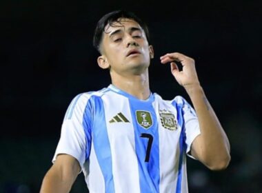 Pablo Solari con la Selección Chilena.