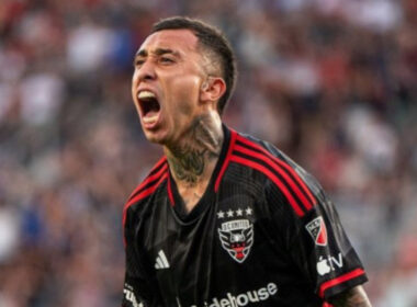 El ex jugador de Colo-Colo, Martín Rodriguez celebra su gol en el DC United