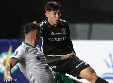 El jugador de Colo-Colo, Leandro Hernández, en el duelo amistoso frente a Deportes Puerto Montt