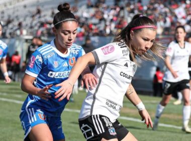 Colo-Colo Femenino frente a Universidad de Chile.