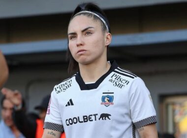 Primer plano a la jugadora de Colo-Colo, Javiera Grez.