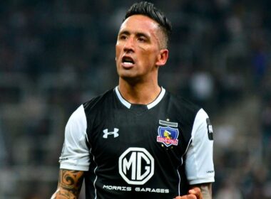 El ex delantero de Colo-Colo, Lucas Barrios.