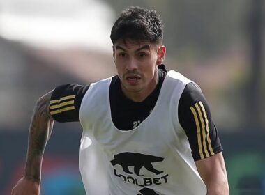 Primer plano a Erick Wiemberg en un entrenamiento de Colo-Colo.