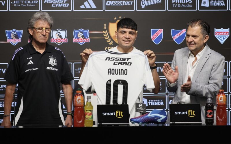 Presentación de Claudio Aquino como nuevo refuerzo de Colo-Colo.