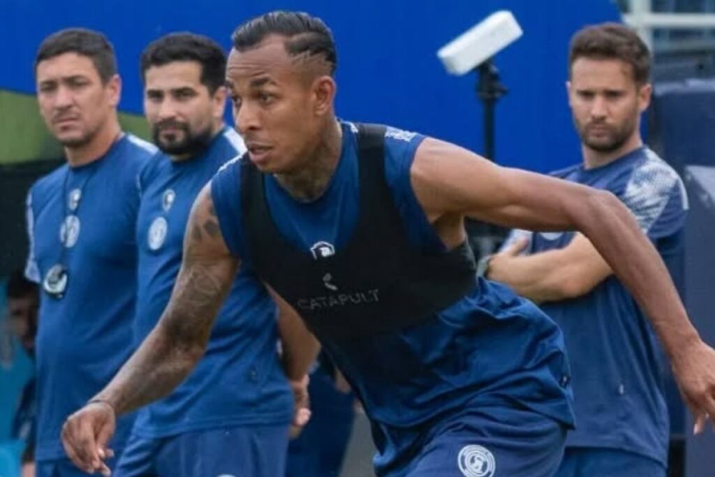 Sebastián Villa
