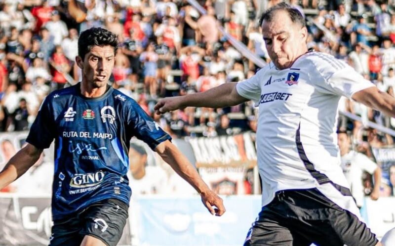 Rubén Martínez frente a Deportes Colchagua en la Gira Centenario.