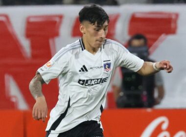 Francisco Marchant en Colo-Colo. Claudio Aquino defiende la formación.