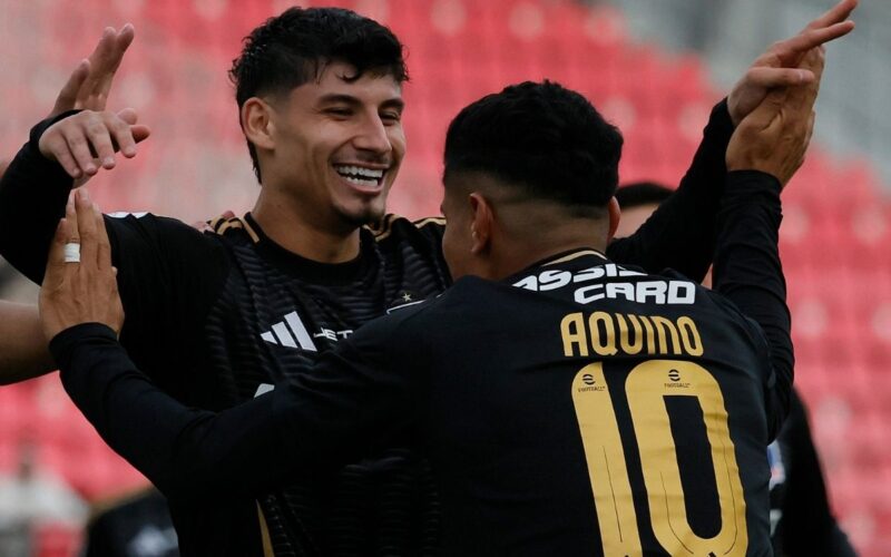 Colo-Colo se mantiene segundo en la tabla de posiciones del Grupo B