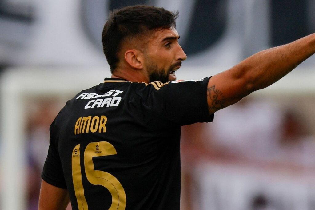 Colo-Colo buscaría la reprogramación de sus duelos