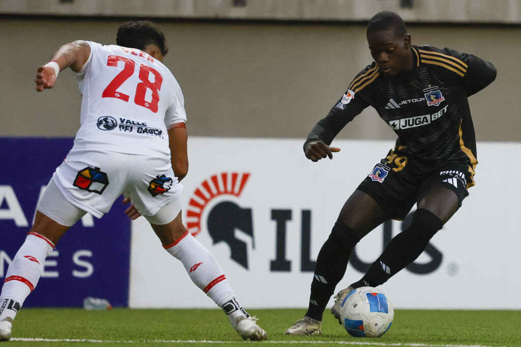 Manley Cleveaux debutó en Colo-Colo frente a Unión San Felipe.