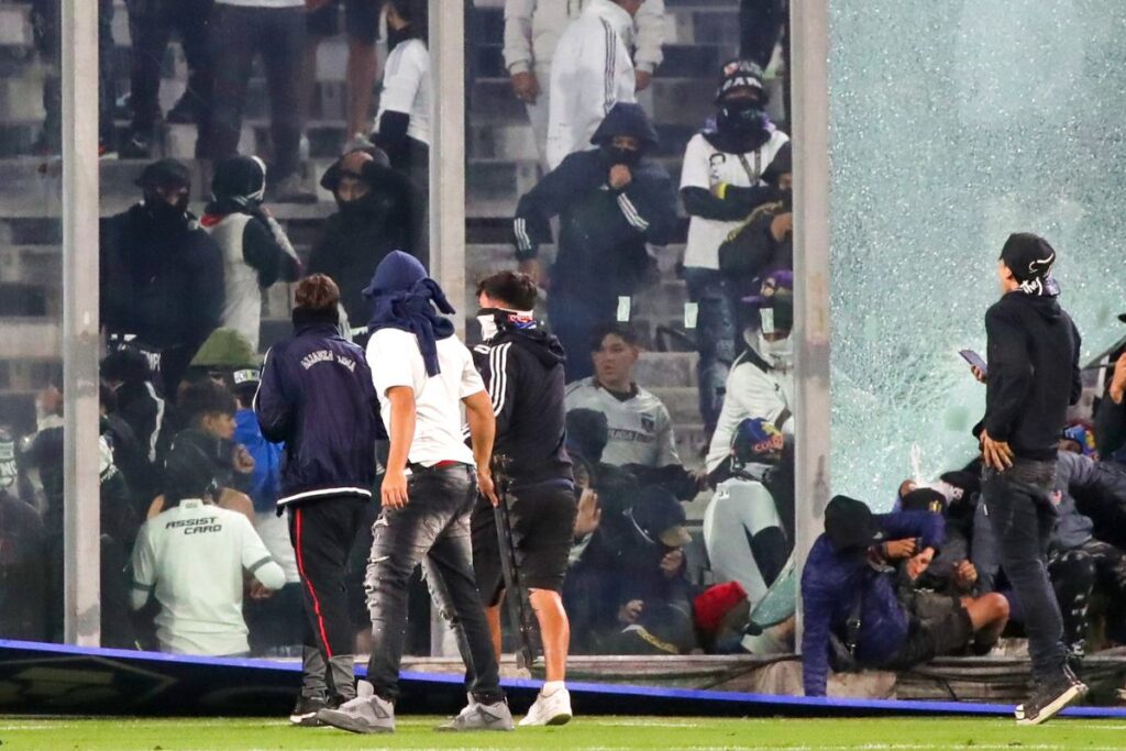 Será difícil para Colo-Colo poder dar vuelta la página de la oscura noche que se vivió el jueves 10 de abril en Macul. 