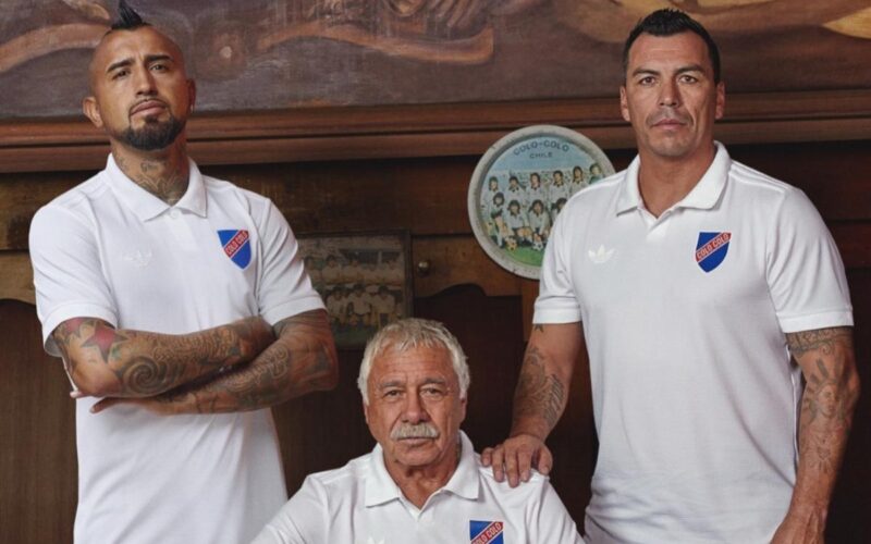 Arturo Vidal, Carlos Caszely y Esteban Paredes