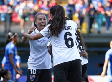 Colo-Colo Femenino vence a la U en la Liga Femenina.