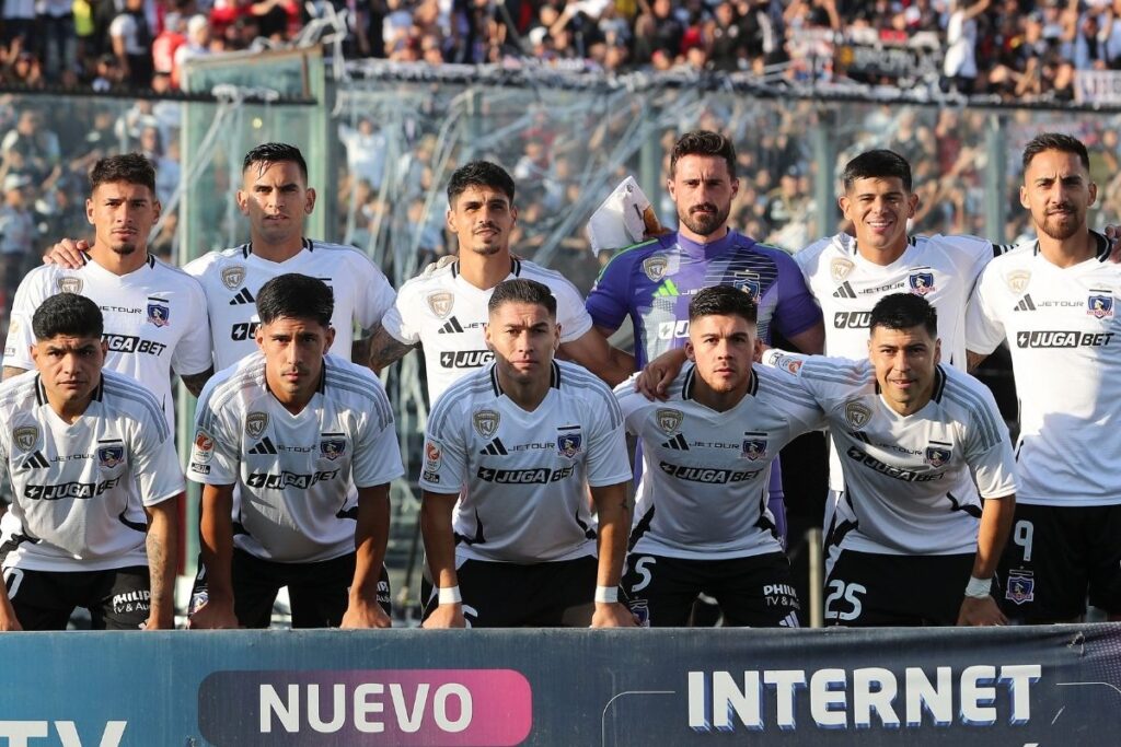 Formación de Colo-Colo vs Palestino por la Liga de Primera.