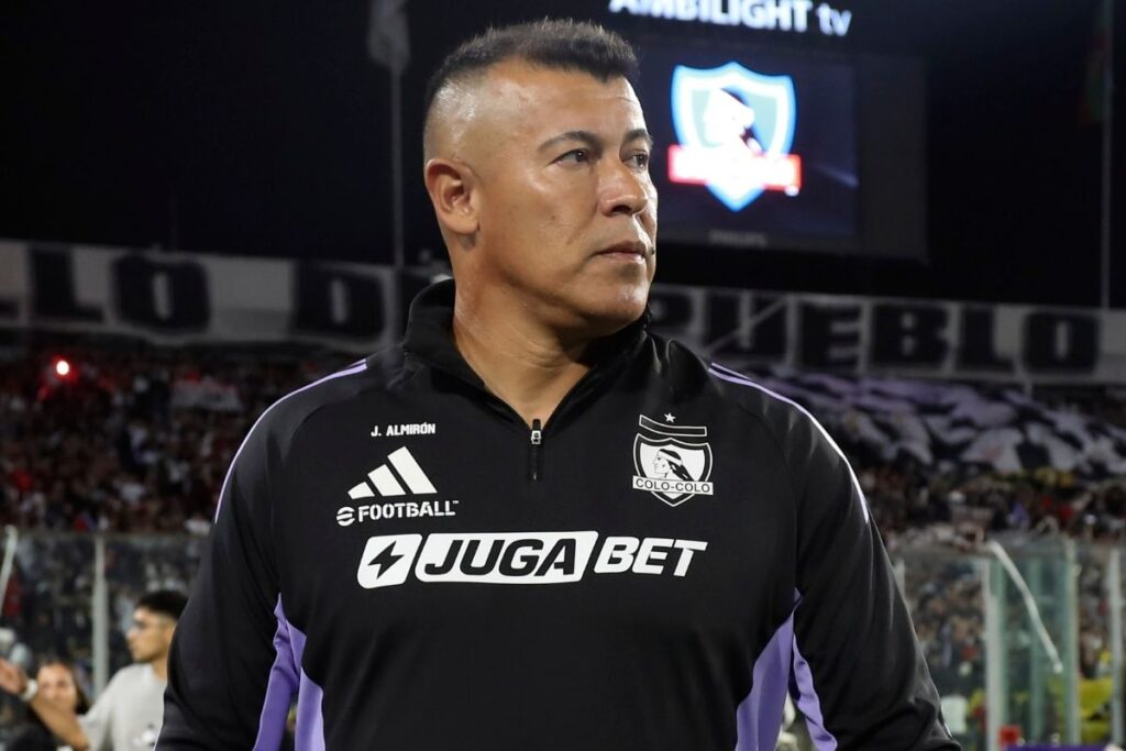Jorge Almirón prepara el duelo de Colo-Colo vs Fortaleza por Copa Libertadores