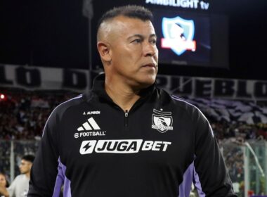 Jorge Almirón prepara el duelo de Colo-Colo vs Fortaleza por Copa Libertadores