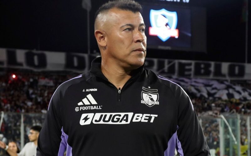 Jorge Almirón prepara el duelo de Colo-Colo vs Fortaleza por Copa Libertadores