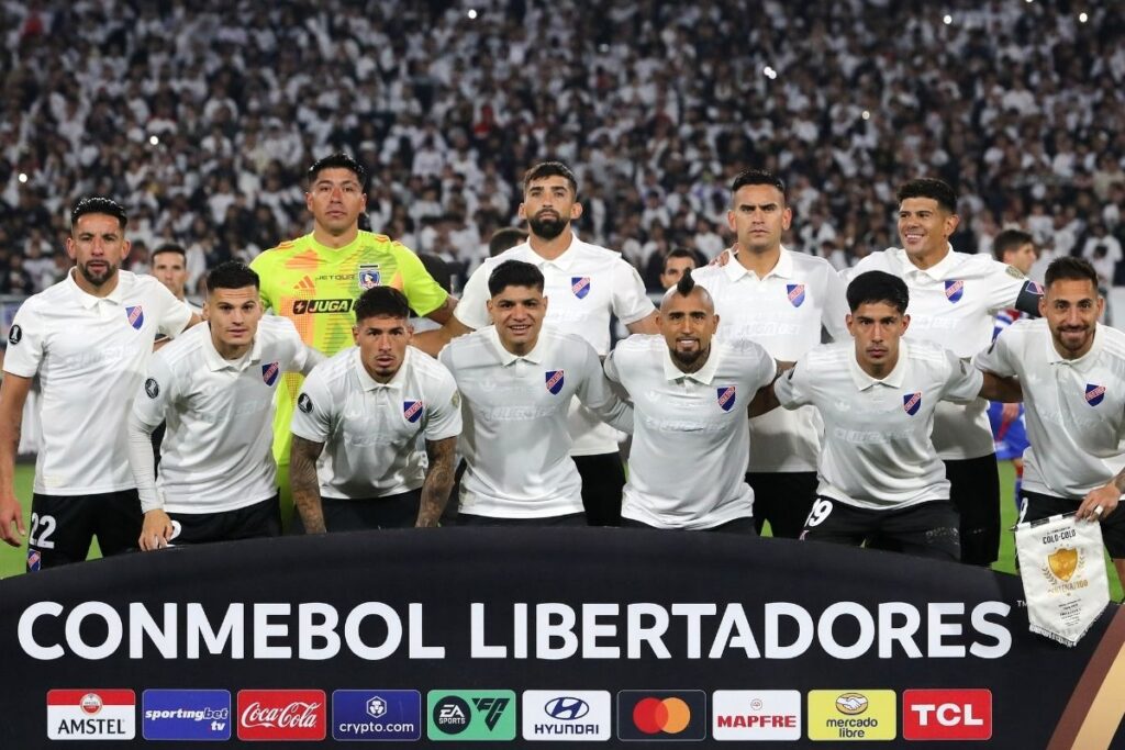 Colo-Colo sería sancionado por Conmebol