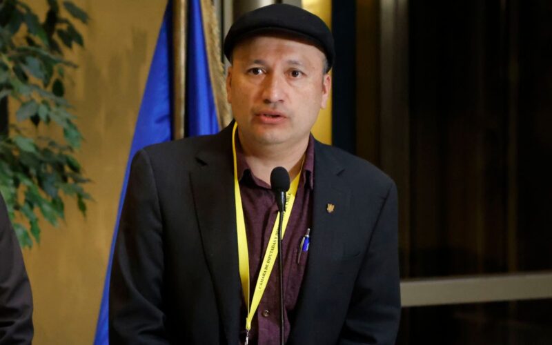 Edmundo Valladares en el Congreso, Colo-Colo crisis
