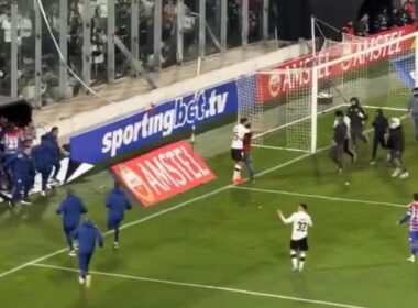 Emiliano Amor hinchas de Colo-Colo en el partido vs Fortaleza.