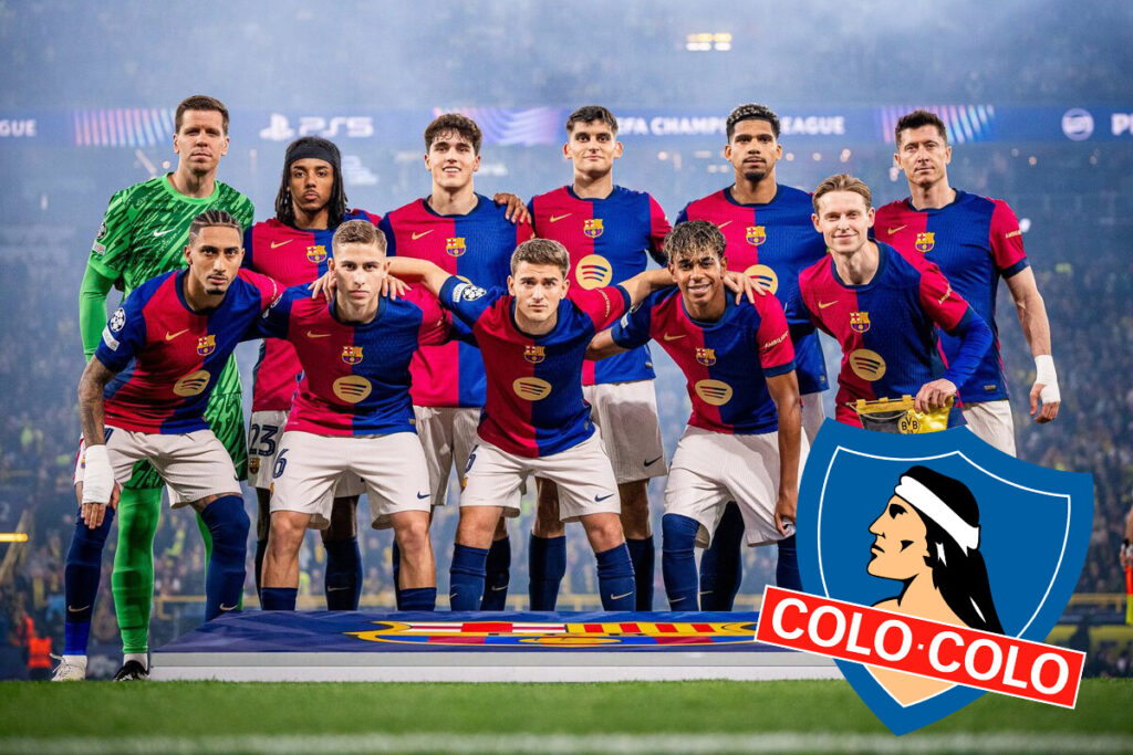 Jugadores del FC Barcelona formados para una foto junto al escudo de Colo-Colo.