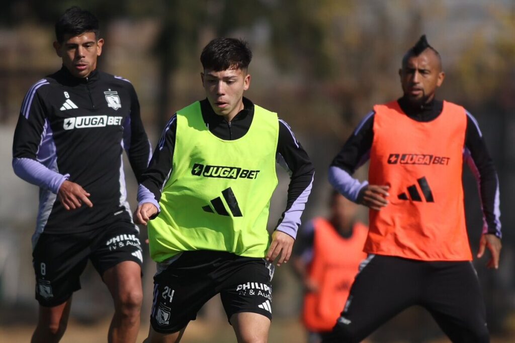 Jugadores de Colo-Colo durante un entrenamiento.