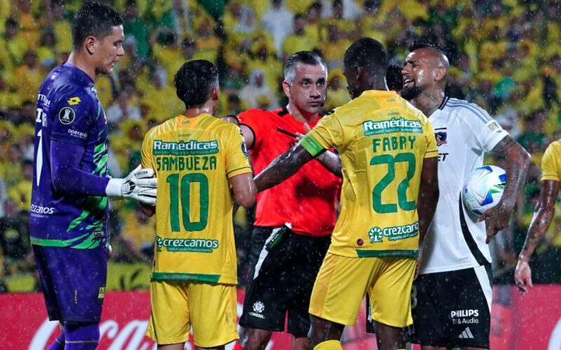Lesionado Fabián Sambueza de Atlético Bucaramanga (2)