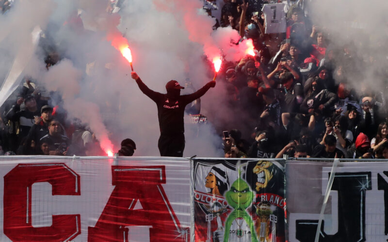 Futbol, Arengazo Colo Colo Se realiza el arengazo de la Garra Blanca en el Estadio Monumental previo al clasico contra Universidad de Chile 08/08/2024 Jonnathan Oyarzun/Photosport Football, Arengazo Colo Colo Fans of Colo Colo are pictured is held at the Monumental Stadium prior to the classic against Universidad de Chile.08/08/2024 Jonnathan Oyarzun/Photosport