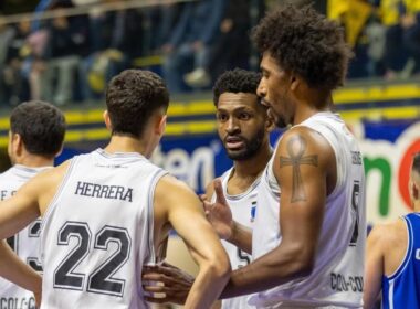 Plantel de Colo-Colo Básquetbol.
