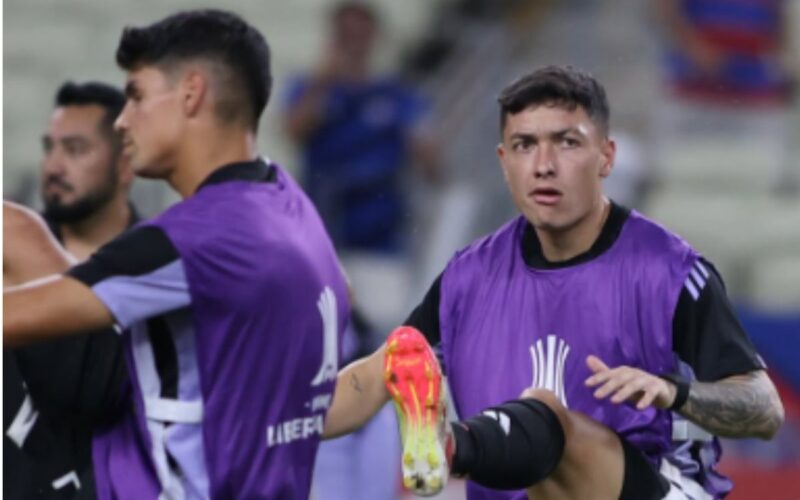Cristián Zavala habría sido uno de los protagonistas de un altercado entre hinchas y el plantel de Colo-Colo (1)