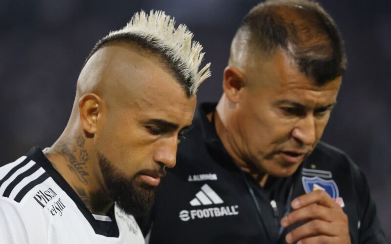 Arturo Vidal y Jorge Almirón