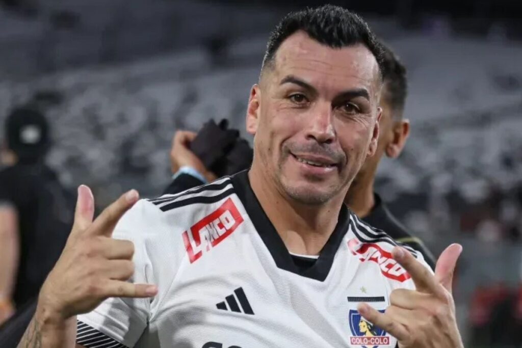 Esteban Paredes