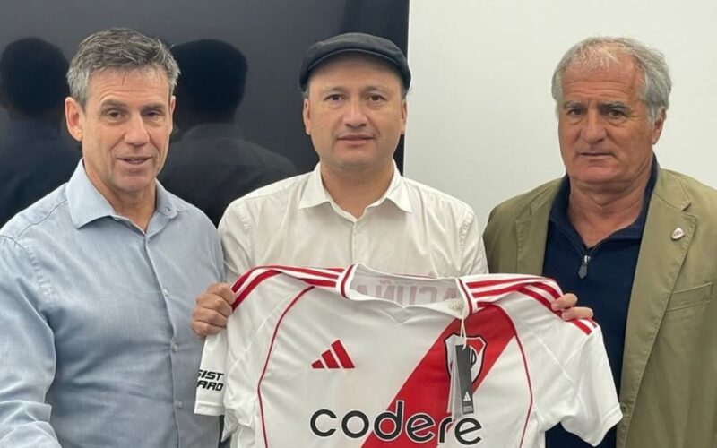 Club Social y Deportivo Colo-Colo
